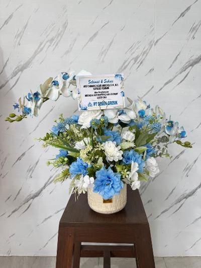 Buket Vas Bunga 6 Buket Vas Bunga 6