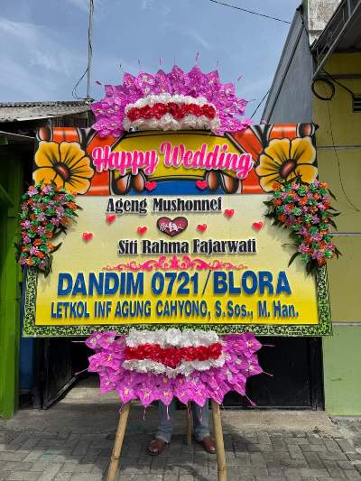 Karangan Bunga Wedding Pernikahan 13 Karangan Bunga Wedding Pernikahan 13
